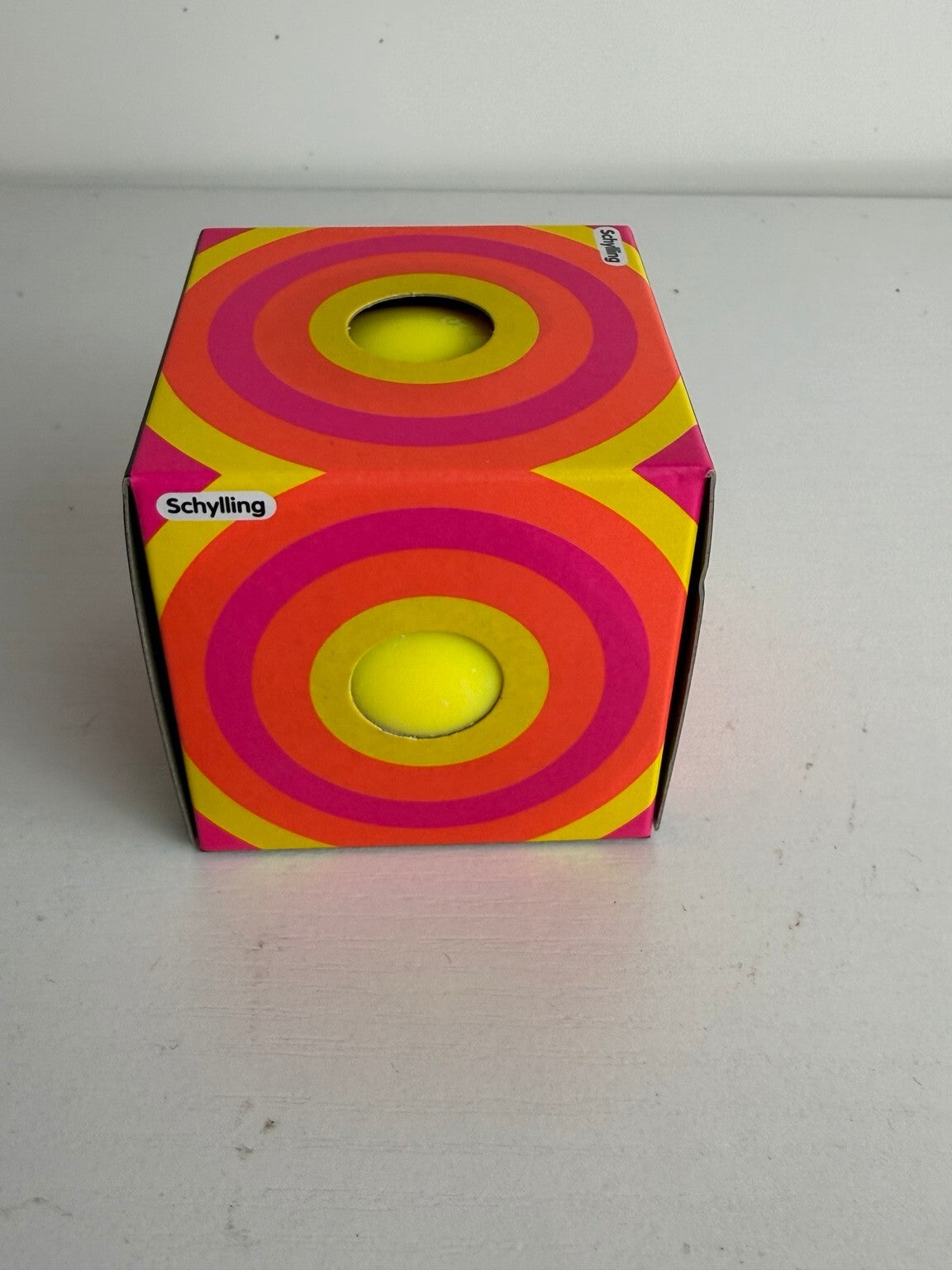 SCHYLLING NeeDoh COLOR CHANGE – YELLOW – ORIGINAL BOX!